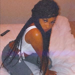 Meet your Posher, Ashlin